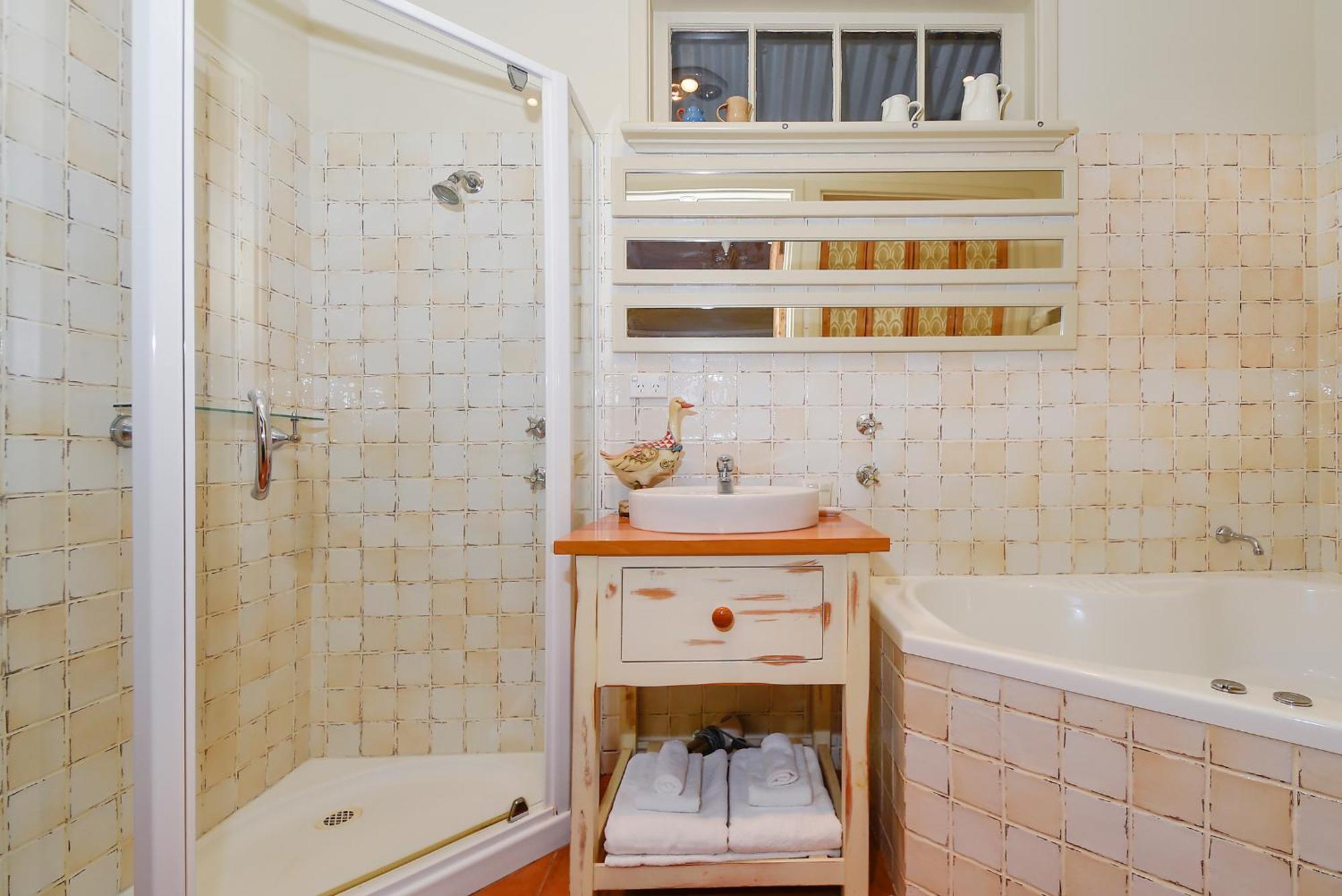 Ford House Bed & Breakfast Бриджтаун Екстериор снимка