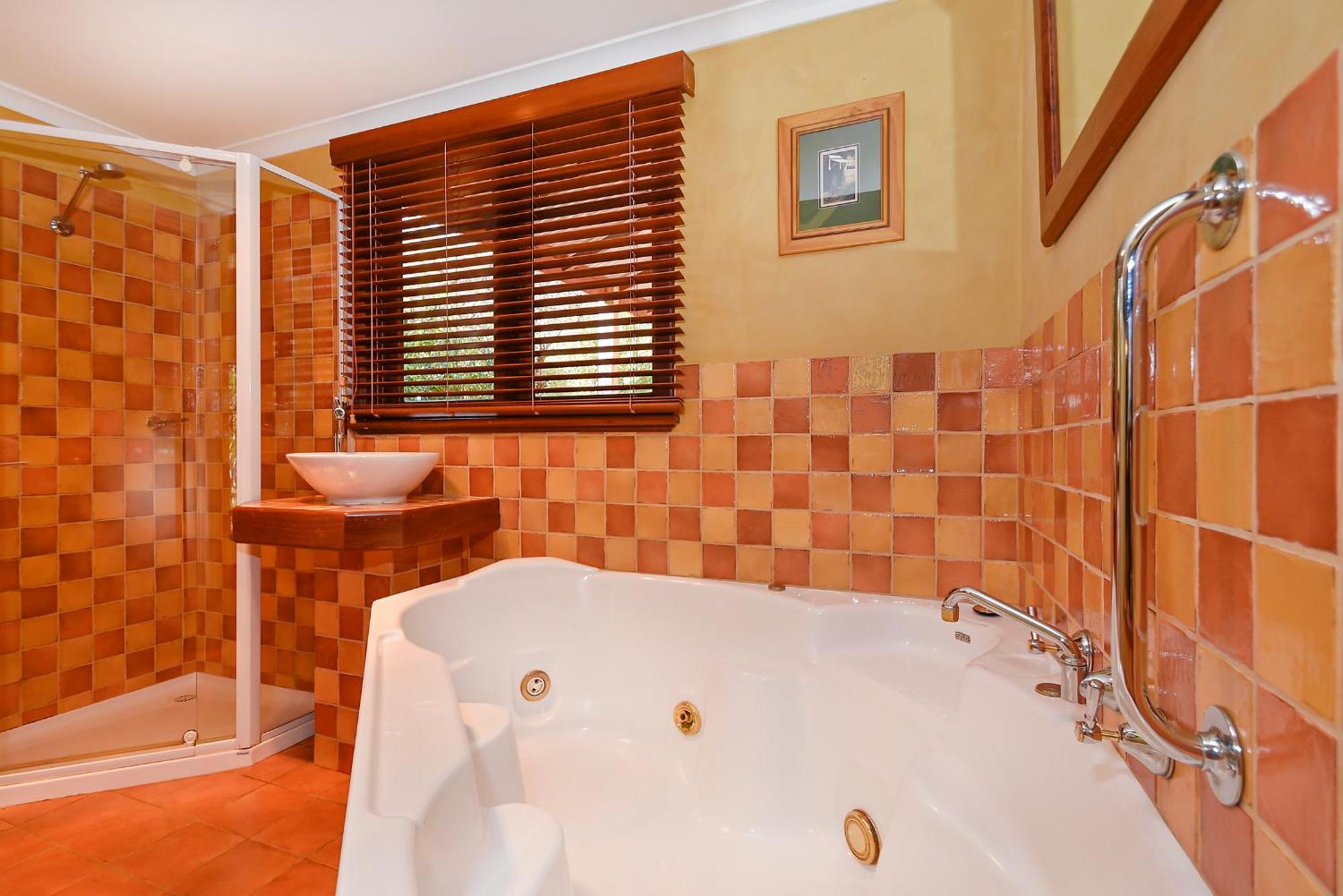 Ford House Bed & Breakfast Бриджтаун Екстериор снимка
